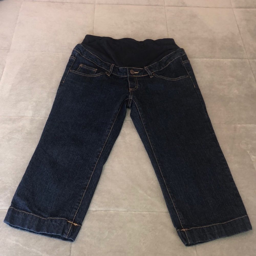 Attitude Unknown maternity Capri jeans size S